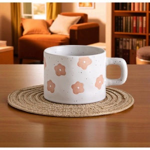 Cană ceramică, cu imprimeu bej, model floral retro, 250 ml, eCarla, KB30