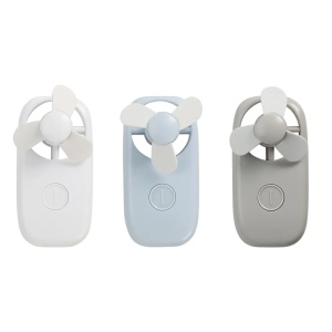 Mini ventlator portabil, cu baterii și LED, 11x4.8 cm, baby blue