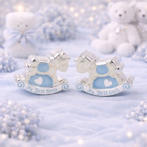 Set Cadou Bebeluși Băieței AZAY – Prima Șuviță & Primul Dințișor, Design Bleu, Cutie Cadou Inclusă