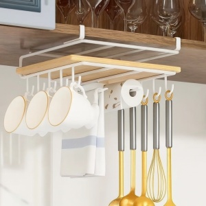 Organizator de bucătărie, suspendat, din metal, cu raft și cârlige pentru ustensile și căni, Ecarla, culoarea alb, 25×25 ×9,7 cm, OR116B