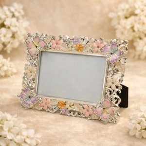 AZAY Photo Frame with Flowers and Butterflies, 15x10 cm, Decorative Photo Frame with Crystals, Elegant Gift for Women, Gift Box Included