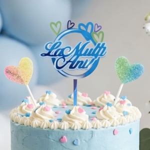 Cake Topper pentru tort cu mesaj La multi ani, cerc albastru și inimioare