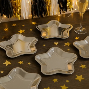 Set 6 Farfurii Stea Argintiu, 23 cm – Accesorii Festive pentru Petreceri Strălucitoare