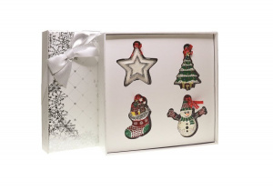 Set cadou - 4 decorațiuni metalice de Crăciun - „Crăciun fericit!”