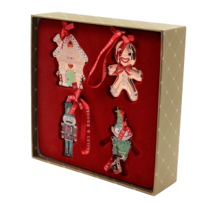 Set cadou Bailey & Brooke, 4 decorațiuni metalice de Crăciun, Ornamente premium cu turtă dulce, spiriduș, soldățel și căsuță