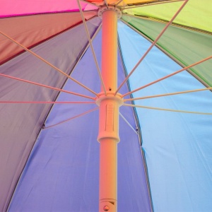 Umbrelă de plajă multicoloră, Jumi, model curcubeu, rezistentă UV, 220 cm