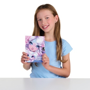 Jurnal secret, Nebulous Stars, personaj Estrelia