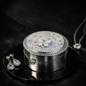 AZAY Round 8 cm Jewelry Box with Butterfly and Colorful Flowers – Elegant Jewelry Case, Ring Box, Premium Gift for Women (Packaging Included)