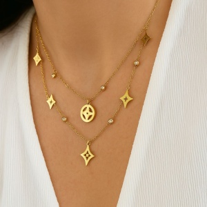 Colier elegant cu pandantive geometrice și cristale – Oțel inoxidabil placat cu aur 14K, Ecarla, NST2036