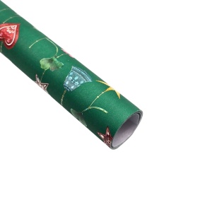 Hârtie mată pentru ambalat cadouri, decor verde cu clopoței, inimioare și stele, 200x70 cm