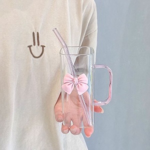 Pahar dreptunghiular, din sticlă borosilicată, cu capac etnaș, pai reutilizabil și fundiță roz, 320 ml, eCarla, SZK87