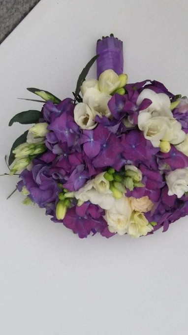 Set lumanari si buchete nunta cu flori mov