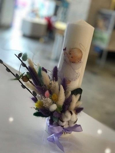 Lumanare cu flori uscate si ingeras