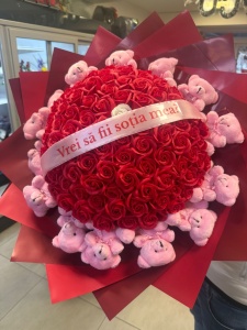 Buchet 101 Trandafiri Vrei sa fii sotia mea - Trandafiri de Sapun