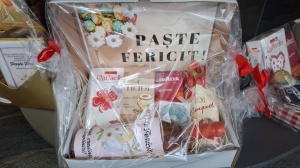Cos cadou Paste fericit