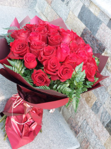 Buchet 39 trandafiri rosii