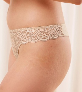 Chilot din dantelă, Triumph Amourette Hipster String - Img 3