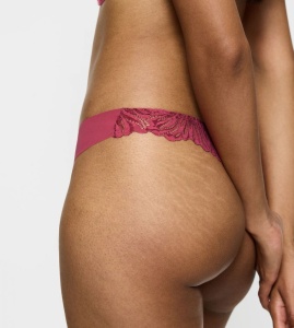 Chilot tanga din dantelă delicată, Triumph Pretty Micro String - Img 4