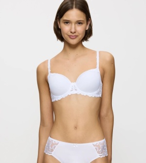Sutien cu armătură și cupe căptușite Triumph Modern Finesse WP Alb