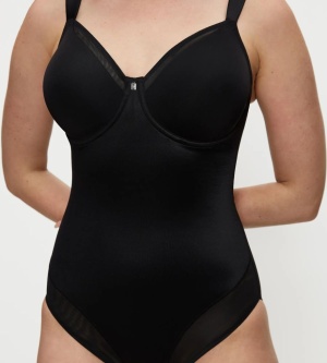 Triumph True Shape Sensation BSW Negru, Body modelator cu armătură, siluetă sculptată, efect invizibil - Img 3