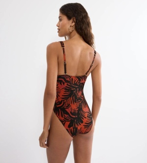 Costum de baie întreg, cu efect modelator, decolteu plunge, Triumph Summer Palm OP 02, Maro - Img 2