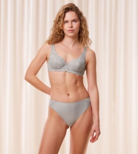 Sutien din dantelă, ușor buretat, Triumph Amourette WHP - Img 3