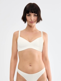 Sutien Lift Up Sloggi ZERO Feel Pure THE UP TShirt Bra Crem