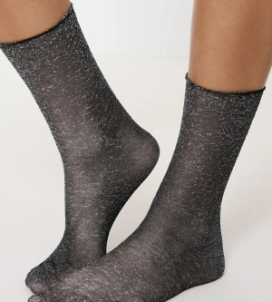 Set 2 perechi de șosete fine cu efect strălucitor, Triumph Accessories Socks