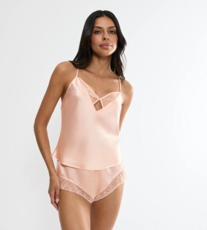 Set pijama, Triumph A weekend to remember PSW Crem