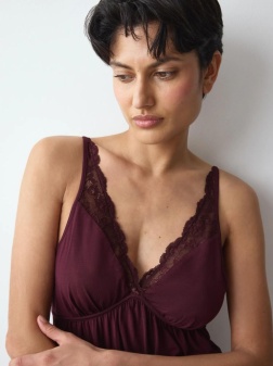 Cămașă de noapte fără mâneci, Triumph Amourette NDK Bordo - Img 3