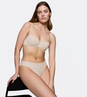 Sutien cu armătură inovatoare, Triumph Body Make-Up Illusion Balconette Bej - Img 4