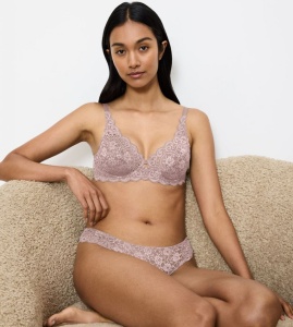 Sutien cu armătură și dantelă, Triumph Amourette W - Img 3