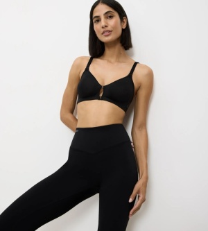 Sutien sport Triumph Triaction Fitness F Negru cu susținere medie din material respirabil, deschidere în față - Img 4