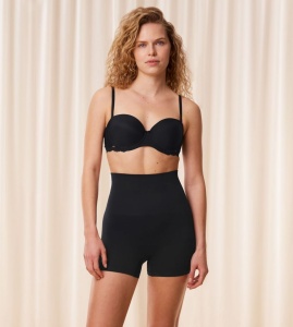 Chilot modelator cu acoperire mare, Triumph Soft Sculpt Bandeau Short - Img 1