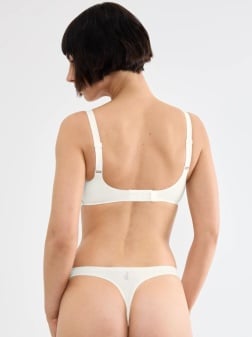 Sutien Lift Up Sloggi ZERO Feel Pure THE UP TShirt Bra Crem - Img 2