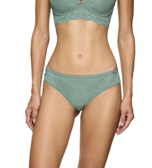 Chilot brazilian, Triumph Amourette Charm T - Img 9