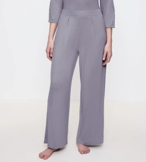 Pantaloni damă din modal cu croială elegantă, Triumph Aura Spotlight Trousers Gri