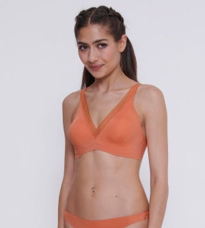 Sutien fără armătură, Sloggi BODY ADAPT Twist T-shirt bra