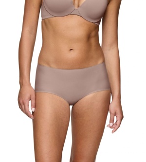 Chilot tip short neted, Triumph Body Make-Up Illusion Shorty - Img 8