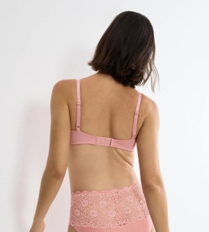 Sutien cu armătură și dantelă, Triumph Amourette W Roz - Img 2