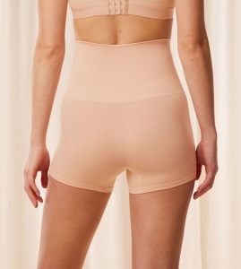 Chilot modelator cu acoperire mare, Triumph Soft Sculpt Bandeau Short - Img 2
