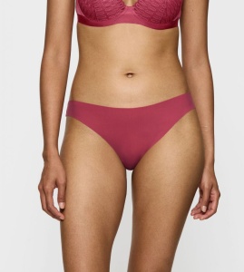 Chilot tanga din dantelă delicată, Triumph Pretty Micro String - Img 2