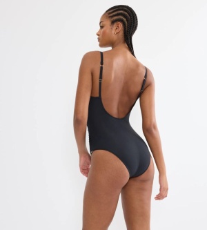 Costum de baie întreg, modelator, cu cupe buretate, Triumph Summer Twist OP 04 Negru - Img 2