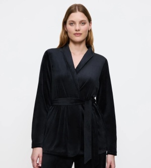 Halat scurt, Triumph Sensual Velour Robe Top 01 Negru