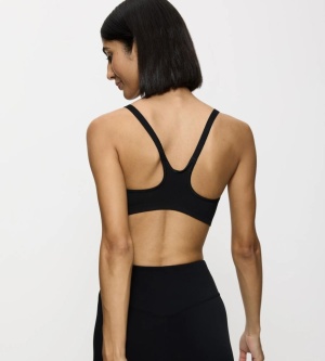 Sutien sport Triumph Triaction Fitness F Negru cu susținere medie din material respirabil, deschidere în față - Img 2