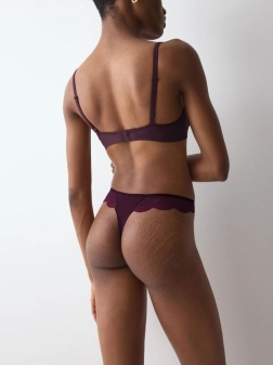 Chilot string, Triumph Comfort Glam String Bordo - Img 2