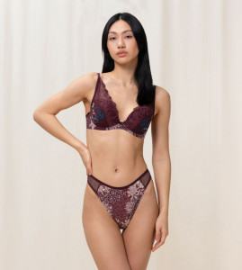 Chilot, Triumph Lavish Spotlight High Waist Thong - Img 3