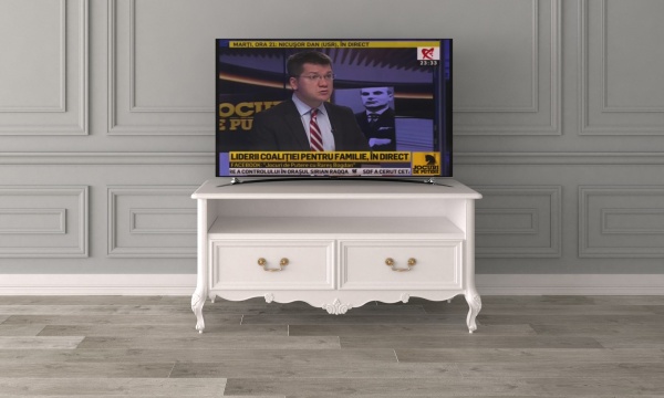 Comoda TV Bergamo Lemn Masiv, 2 sertare, 140 x 47 x 60 cm