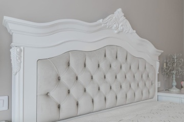 Pat tapitat Josephine Classic Stil lemn masiv vopsit alb, 180 x 200 cm - Img 5