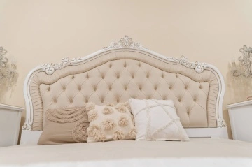 Pat Tapitat dormitor Monalisa Classic Stil, vopsit alb cu patina aurie, 180 x 200 cm - Img 4
